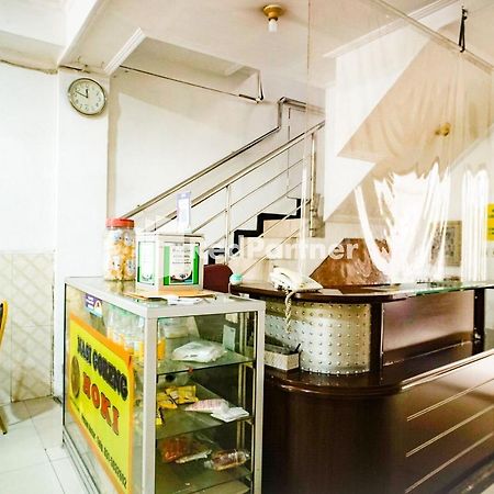 Hoki Homestay Redpartner Surabaya Ngoại thất bức ảnh