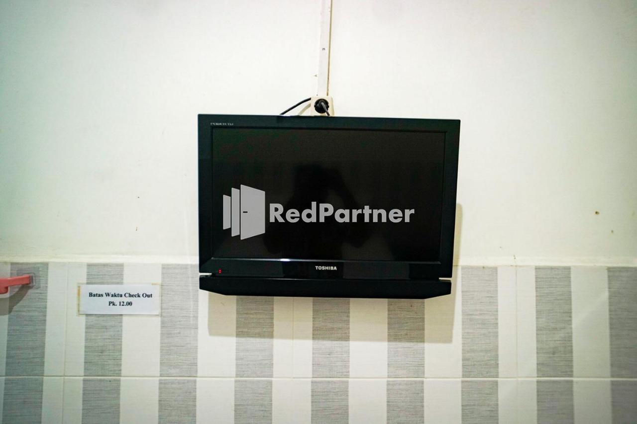 Hoki Homestay Redpartner Surabaya Ngoại thất bức ảnh